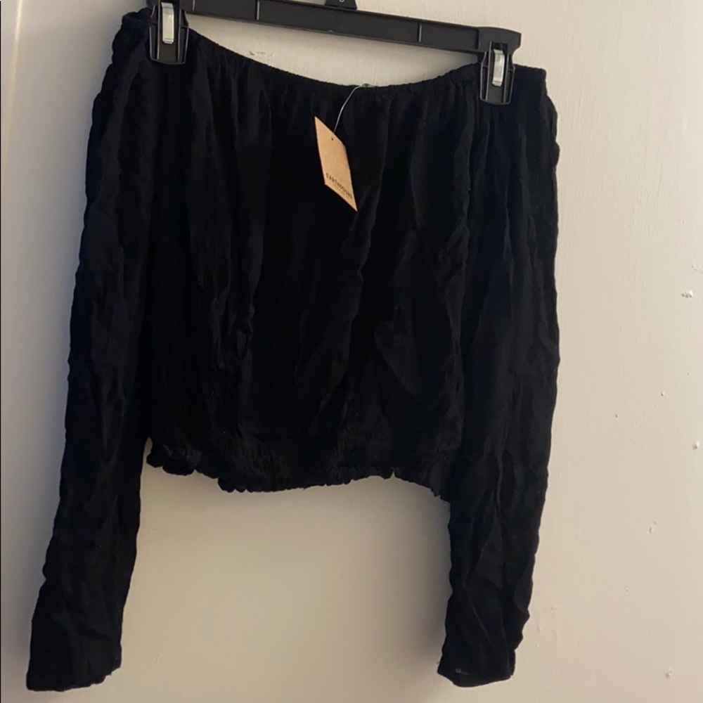Earthbound off the shoulder crop top